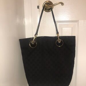 Black Gucci Shoulder Bag